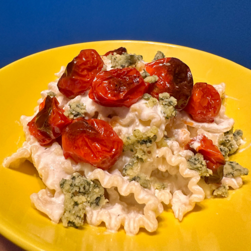 Mafalde con ricotta e pomodorini al forno